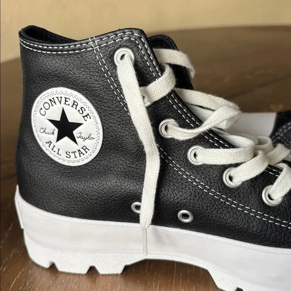 Converse Chuck Taylor All Star Lugged Leather Platforms Sneakers 567164C - Picture 12 of 13